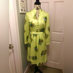 1970’s Vintage Hostess Dress
